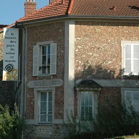 Relais Du Silence De La Source Saint-Ouen-sur-Morin